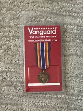 Vanguard- Mini Medal Global War on Terrorism Service